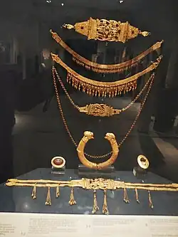 Parure en or