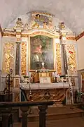 Maître autel, tabernacle et retable monumental.