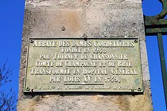 Le couvent devient en hôpital en 1749.
