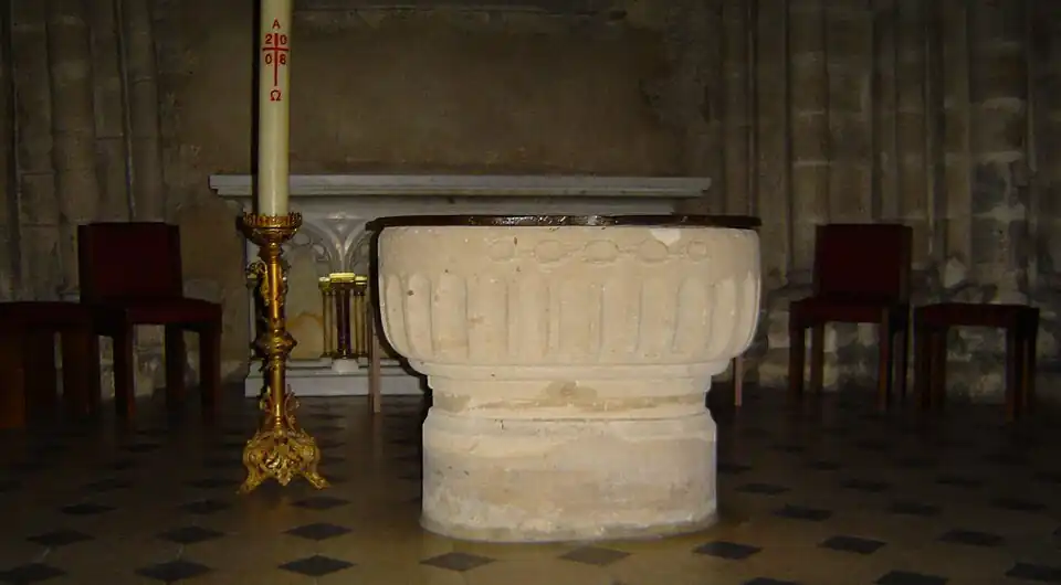Les fonts baptismaux (XVIIIe&nbsp;siècle).