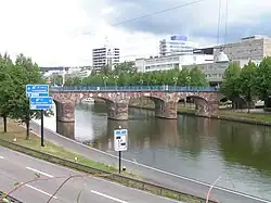 Autre vue du pont.