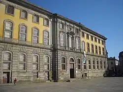 Façade principale.