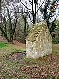La fontaine vue de derrière