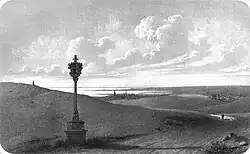 Gravure représentant un paysage avec un calvaire et un chemin au premier plan, avec à l'horizon un village, un moulin et la ville de Vannes au bord de la mer.