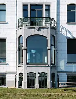 Oriel de la façade arrière.