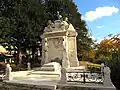 Le tombeau de Charles Verdrel.