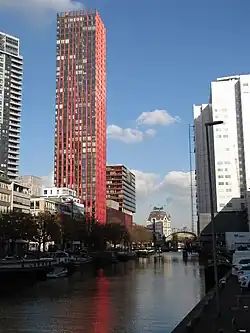 Façades donnant sur le Scheepmakershaven et pont Ibisbrug (sud).