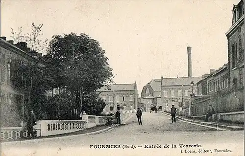 Fourmies - Entrée de la verrerie.