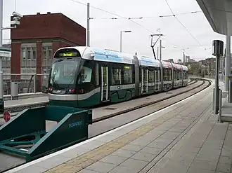 Une rame du Nottingham Express Transit.