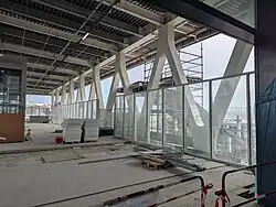 Passerelle de correspondance avec le RER C.