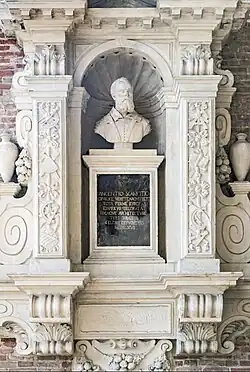 Monument à Vincenzo Scamozzi.