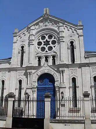 Vue générale du bâtiment