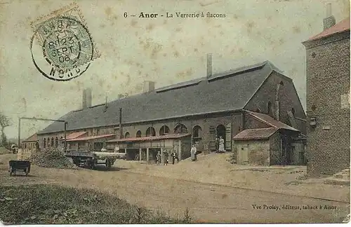 Verrerie à flacons en 1906.