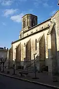 Vue latérale sud (fév.&nbsp;2012)