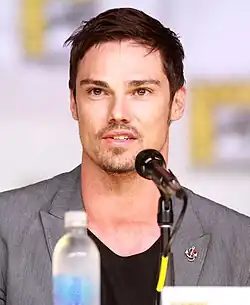 Jay Ryan interprète Ben Hanscom