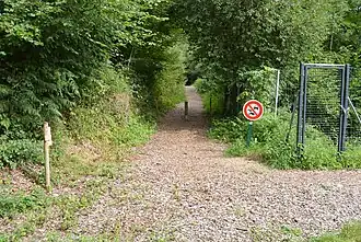 Tour du plan d'eau depuis la D 207 et le pont sur la Besbre.