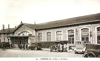 Le bâtiment voyageurs au début du XXe&nbsp;siècle.