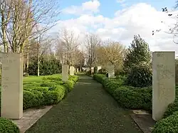 Début du mémorial.