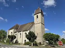 L'église Saint-Aubin.
