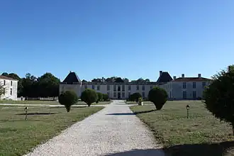 Image illustrative de l’article Château du Douhet