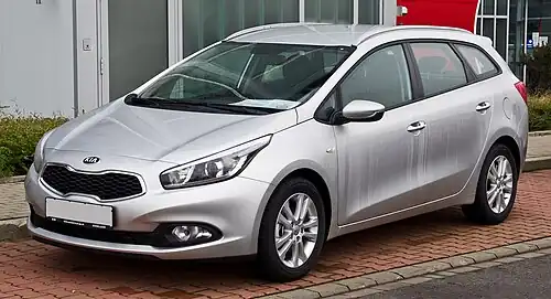 Kia cee'd sw 1.4 CVVT Edition 7 (EU) – Frontansicht, 26. Dezember 2013, Düsseldorf.