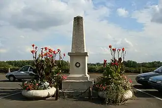 Monument aux morts.
