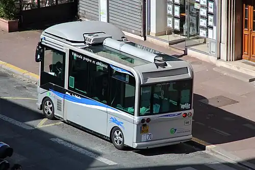 Le Microbus no&nbsp;640 à Bourg-la-Reine, en 2012.
