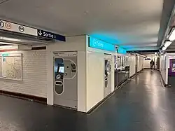 Salle des guichets.