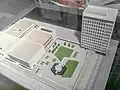 Maquette de l'hôtel de ville, avec le bloc supérieur, le bloc inférieur et les jardins en août 2013.