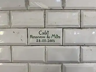 Carreau en souvenir de la rénovation des couloirs.