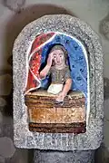 La statue de sainte Venisse dans sa baignoire.