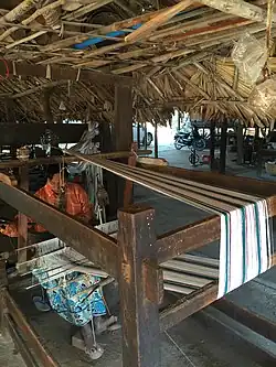 Webstuhl im Dorf Min Nan Thu, unweit von Bagan, 2016