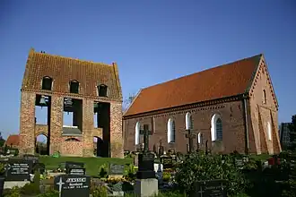 Separat stehender Glockenturm in Holtrop, Ostfriesland