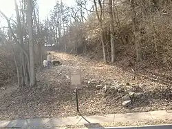 Der Cobblestone Path in Kentucky als Beispiel für einen historischen Ort (historical location)[8]