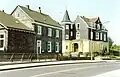 Grundschule und Turnhalle