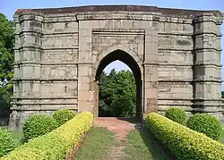 Gaur, Torbau der Baraduari-Masjid
