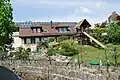 Wohnhaus mit Solarzellen