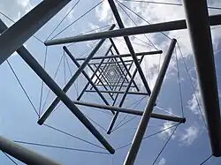 Untersicht des Needle Tower, 1968 (Hirshhorn Museum and Sculpture Garden, Washington, D.C./USA)[5][6]
