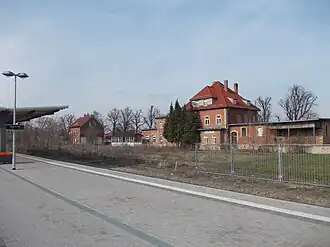 Bahnsteige und Empfangsgebäude (2014)
