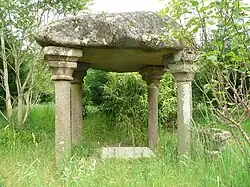Der Dolmen