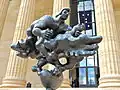 Prometheus erwürgt den Geier. Bronzeskulptur von Jacques Lipchitz, 1943 (Abguss). Philadelphia Art Museum, Philadelphia
