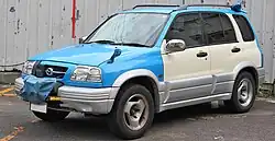 Mazda Proceed Levante (1997–2000)