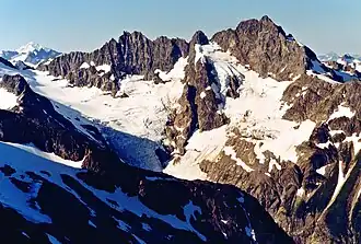 Der Middle-Cascade-Gletscher am Mount Formidable