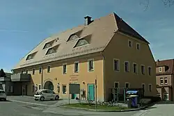 Gebäude des väterlichen Oberen Ritterguts in Neukirch/Lausitz, Wohn- und Wirtschaftsgebäude