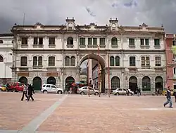 Außenansicht von der Plaza de Nariño aus (2009)