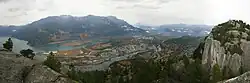 Blick auf Squamish vom Stawamus Chief