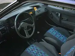 Innenraum eines Polo G40 (Lenkrad vom Fox)