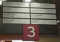 Zweisprachiges Schild in einem Supermarkt von Quebec. Französisch ist als dominante Sprache markiert.