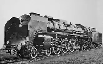 Die 242&nbsp;A&nbsp;1 der SNCF gilt als leistungsfähigste je gebaute Dampflokomotive Europas