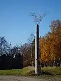 Skulptur von Stefanie Welk „Im Freien Fall“ (2005)